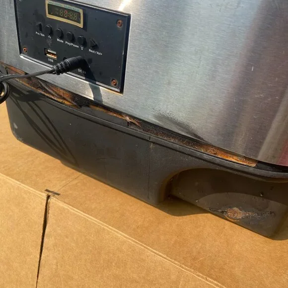 Coors Light Beer Stainless Cooler Bluetooth Speakers LED Lights - Picture 9 of 14